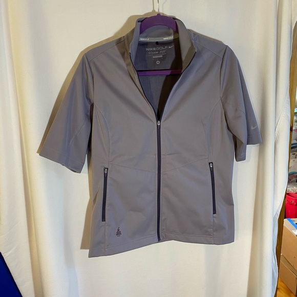 Nike Golf, Storm fit, size medium - Picture 2 of 7